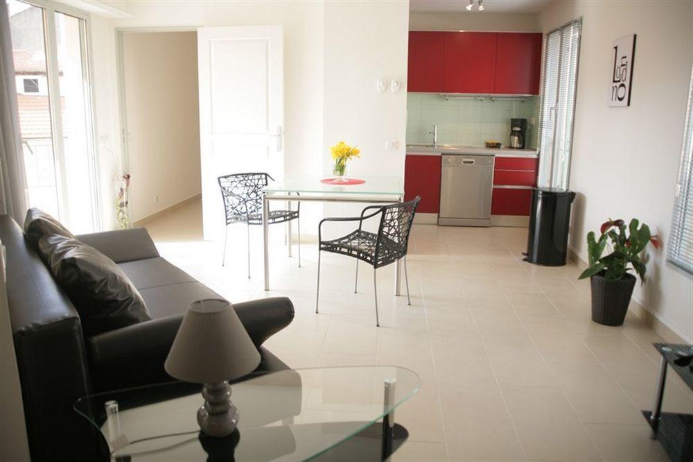 Le Vieux Port Apartments Cannes Room photo