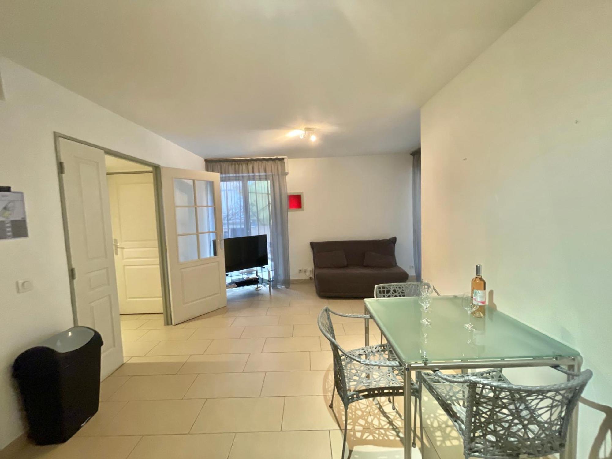 Le Vieux Port Apartments Cannes Exterior photo