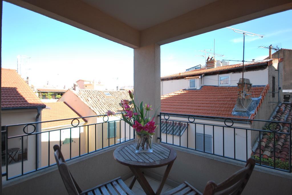 Le Vieux Port Apartments Cannes Exterior photo